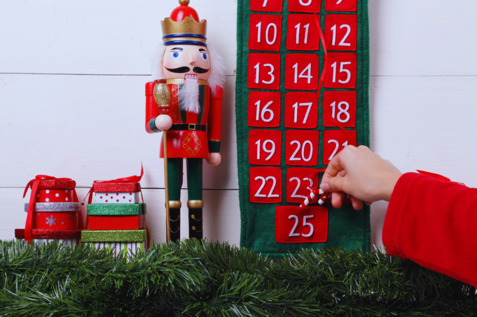 How to Build Anticipation with a Digital Advent Calendar